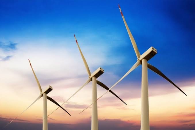 Power and Signal Connectors in Renewable Energy Installations: What Solar, Wind and Storage Projects Demand