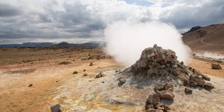 When Your Water Feels Different: Understanding Hardness, Odor, and Contaminants